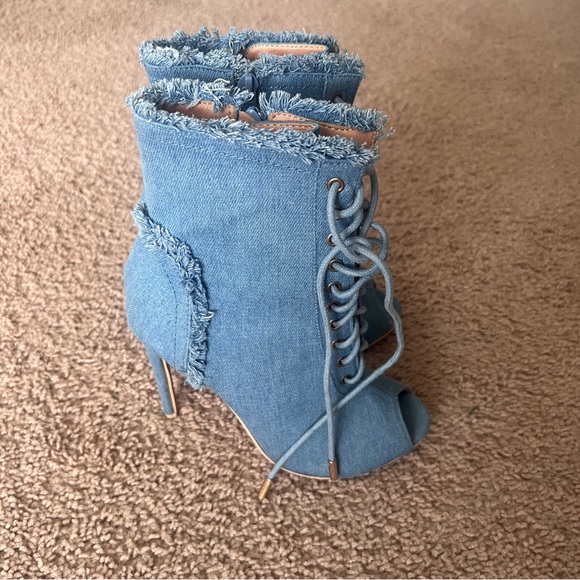 Women's Frayed Denim Peep Toe Stiletto Booties  Lace Up Size 6 - Picture 3 of 14